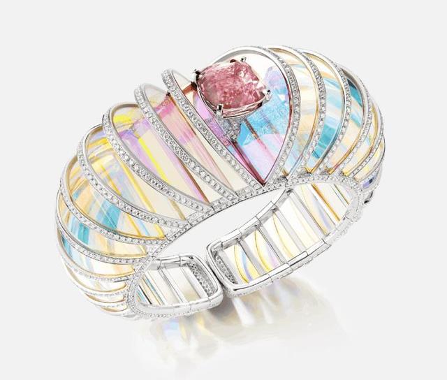 买首饰在哪个平台好,十大名牌首饰图片-第4张图片-翡翠网 买首饰在哪个平台好,十大名牌首饰图片-第4张图片-翡翠网