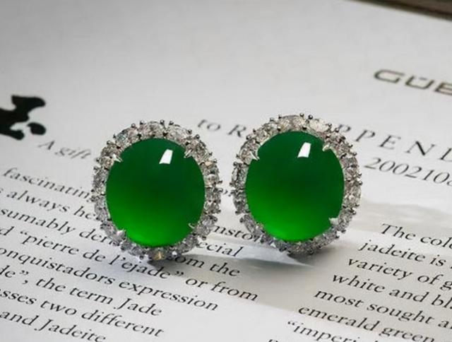 一吨翡翠原石多少钱,龙石种翡翠价格-第5张图片-翡翠网 一吨翡翠原石多少钱,龙石种翡翠价格-第5张图片-翡翠网