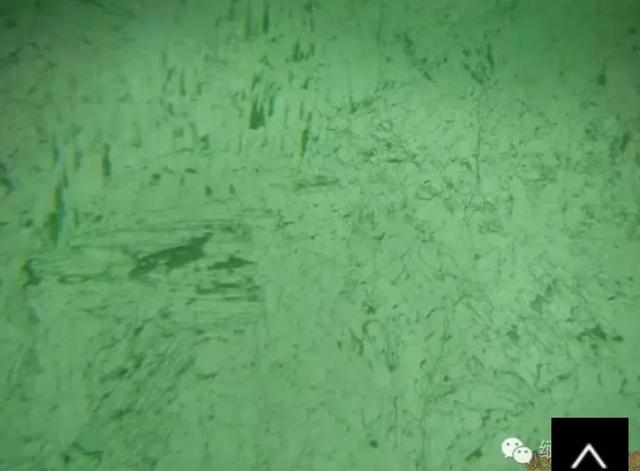 翡翠手镯紫光灯下线条翡翠打灯都是冰渣子-第9张图片-翡翠网 翡翠手镯紫光灯下线条翡翠打灯都是冰渣子-第9张图片-翡翠网