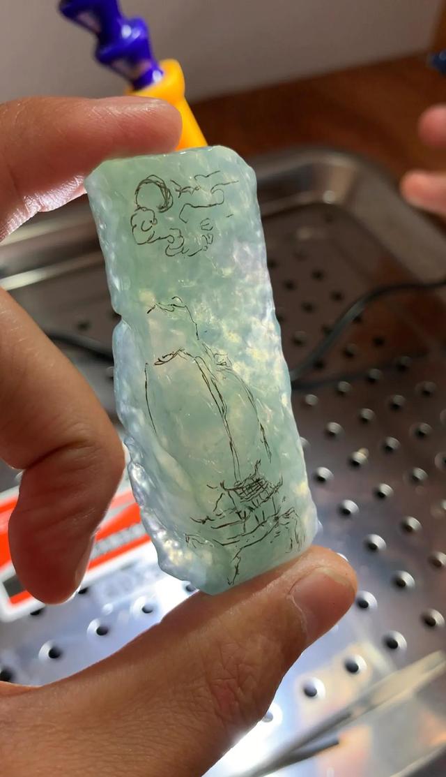 翡翠山水牌图片山水牌翡翠适合哪些人戴-第3张图片-翡翠网 翡翠山水牌图片山水牌翡翠适合哪些人戴-第3张图片-翡翠网