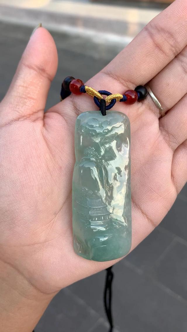 翡翠山水牌图片山水牌翡翠适合哪些人戴-第9张图片-翡翠网 翡翠山水牌图片山水牌翡翠适合哪些人戴-第9张图片-翡翠网