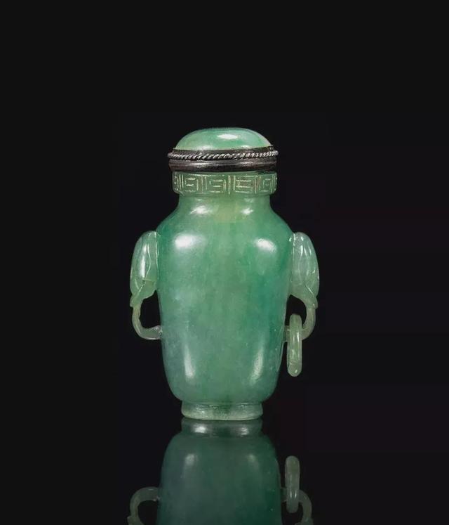 最贵清代翡翠鼻烟壶,翡翠鼻烟壶价格和图片-第1张图片-翡翠网 最贵清代翡翠鼻烟壶,翡翠鼻烟壶价格和图片-第1张图片-翡翠网