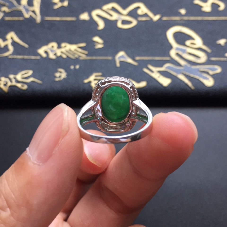 关于翡翠指环戒指价格的信息-第1张图片-翡翠网 关于翡翠指环戒指价格的信息-第1张图片-翡翠网