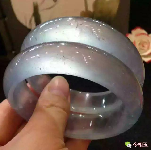 关于翡翠玉髓价格的信息-第2张图片-翡翠网 关于翡翠玉髓价格的信息-第2张图片-翡翠网