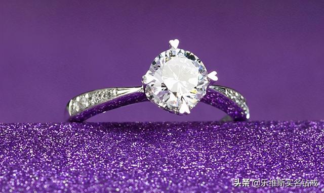 买钻戒怎么选择比较好,如何定制钻戒-第1张图片-翡翠网 买钻戒怎么选择比较好,如何定制钻戒-第1张图片-翡翠网