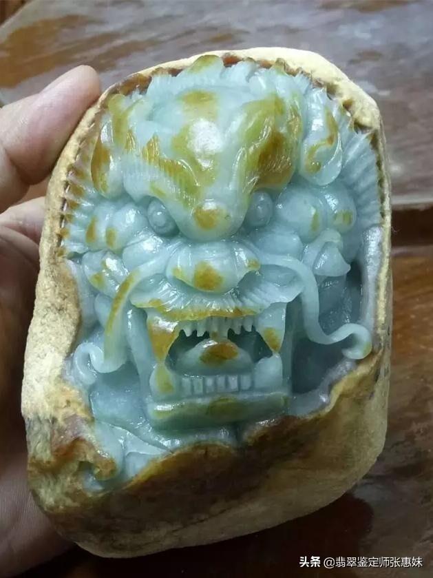 翡翠原石豆腐料的简单介绍-第2张图片-翡翠网 翡翠原石豆腐料的简单介绍-第2张图片-翡翠网