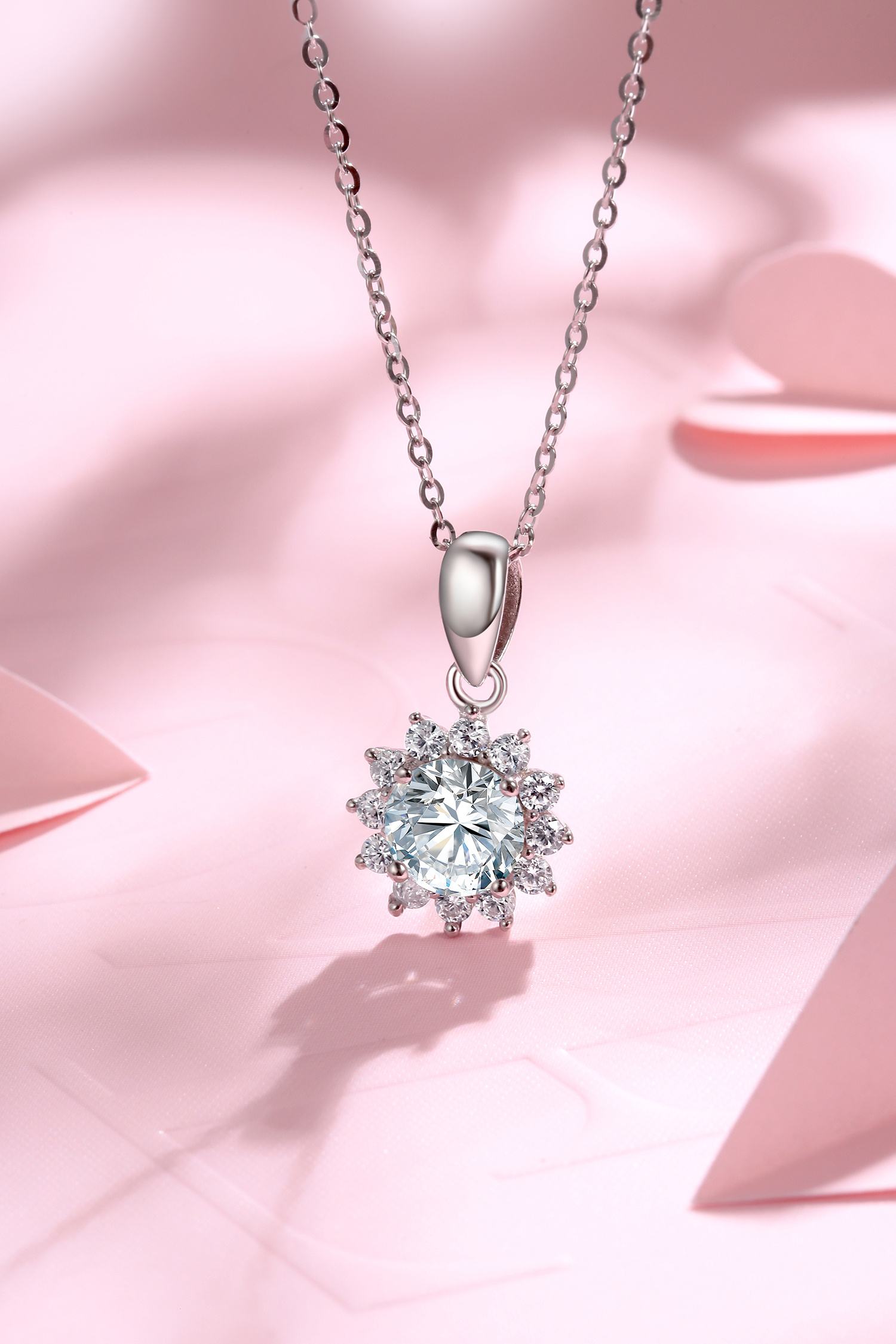 珠宝产品,珠宝首饰的市场-第1张图片-翡翠网 珠宝产品,珠宝首饰的市场-第1张图片-翡翠网