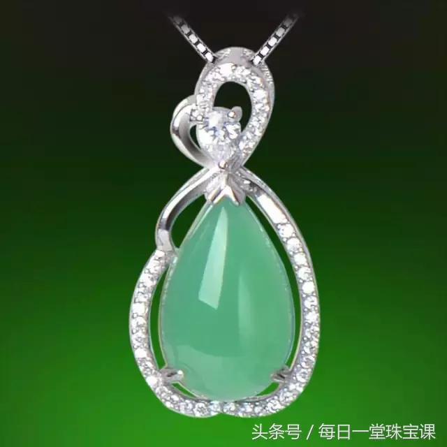 关于高冰翡翠原石价钱的信息-第13张图片-翡翠网 关于高冰翡翠原石价钱的信息-第13张图片-翡翠网