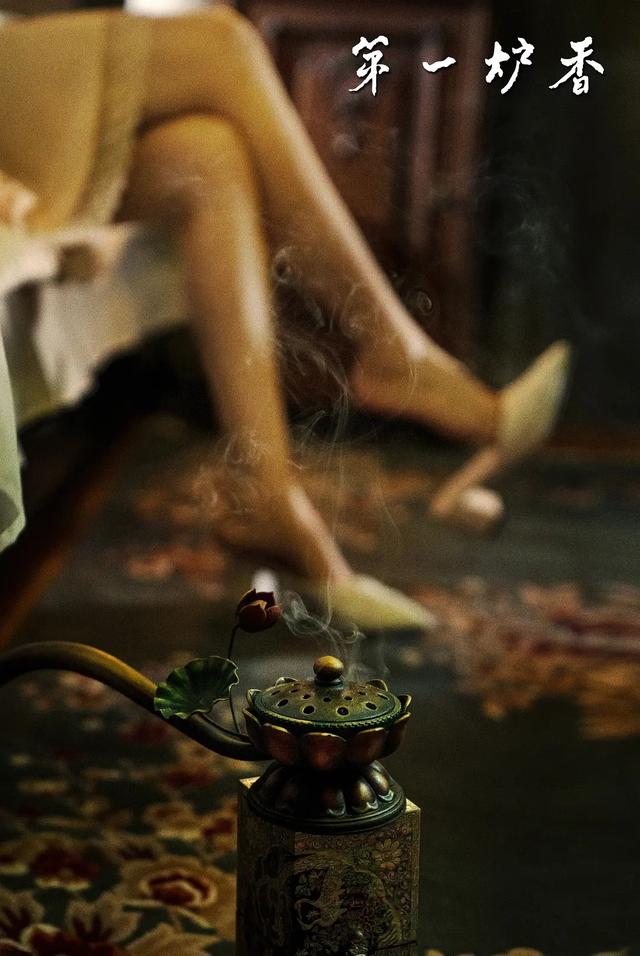 华洋翡翠手镯价格的简单介绍-第2张图片-翡翠网 华洋翡翠手镯价格的简单介绍-第2张图片-翡翠网