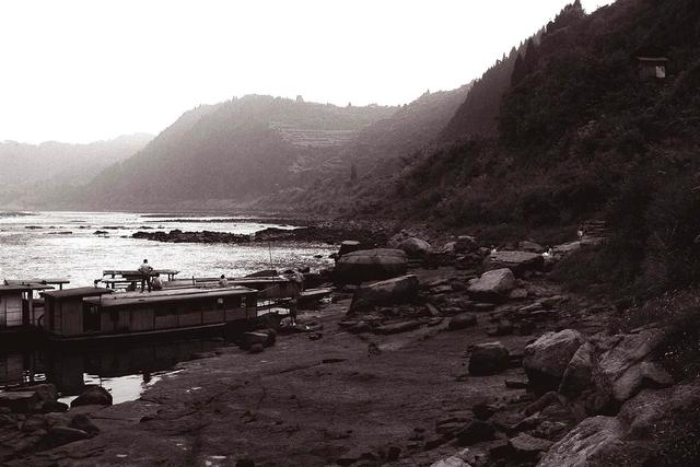 华洋翡翠手镯价格的简单介绍-第14张图片-翡翠网 华洋翡翠手镯价格的简单介绍-第14张图片-翡翠网