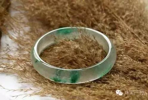 包含玻璃种翡翠每克价格的词条-第1张图片-翡翠网 包含玻璃种翡翠每克价格的词条-第1张图片-翡翠网