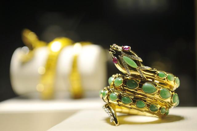 最好的翡翠品种,爱美翡翠知识-第2张图片-翡翠网 最好的翡翠品种,爱美翡翠知识-第2张图片-翡翠网