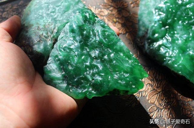 俄罗斯翡翠原石俄罗斯翡翠原料图片-第16张图片-翡翠网 俄罗斯翡翠原石俄罗斯翡翠原料图片-第16张图片-翡翠网