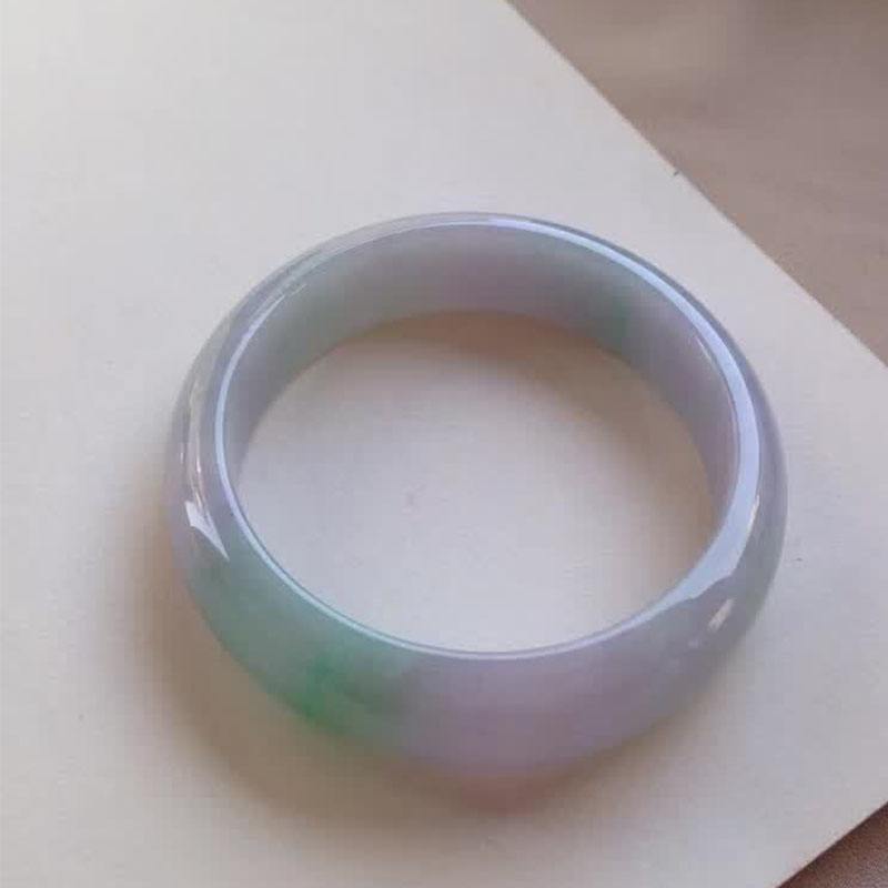 冰种翡翠什么价格的简单介绍-第1张图片-翡翠网 冰种翡翠什么价格的简单介绍-第1张图片-翡翠网