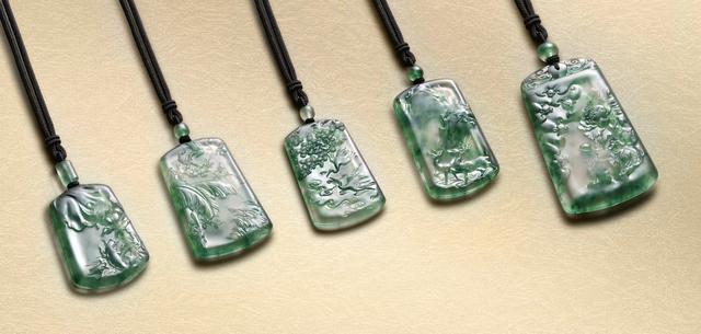 六安翡翠手串原石,翡翠手串多少钱一串-第6张图片-翡翠网 六安翡翠手串原石,翡翠手串多少钱一串-第6张图片-翡翠网