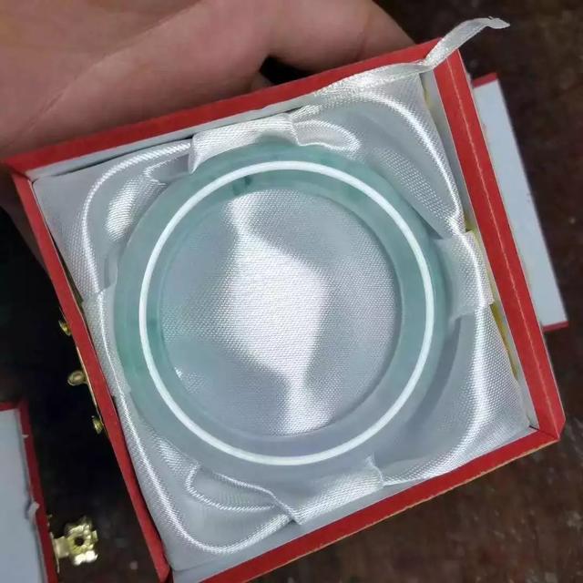 620元翡翠原石图片的简单介绍-第8张图片-翡翠网 620元翡翠原石图片的简单介绍-第8张图片-翡翠网