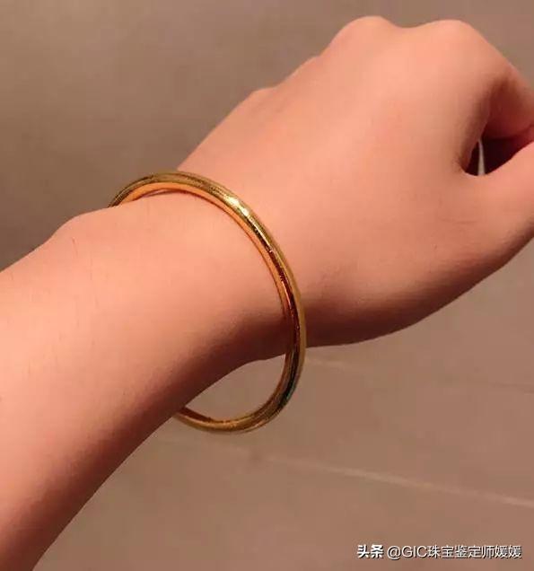 中国黄金十大品牌排列,十大黄金手镯品牌排行榜-第11张图片-翡翠网 中国黄金十大品牌排列,十大黄金手镯品牌排行榜-第11张图片-翡翠网