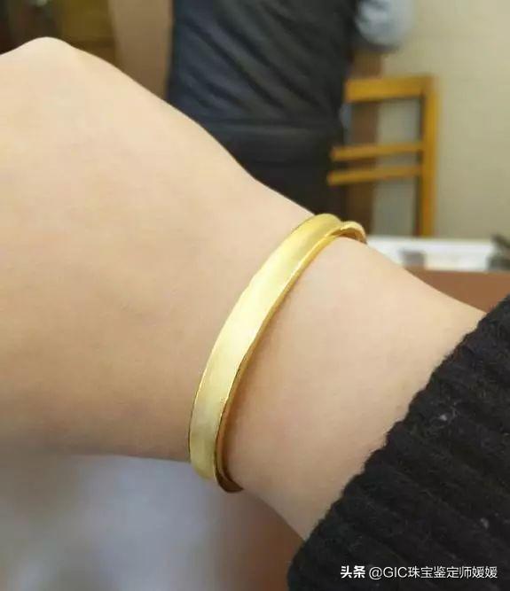 中国黄金十大品牌排列,十大黄金手镯品牌排行榜-第13张图片-翡翠网 中国黄金十大品牌排列,十大黄金手镯品牌排行榜-第13张图片-翡翠网