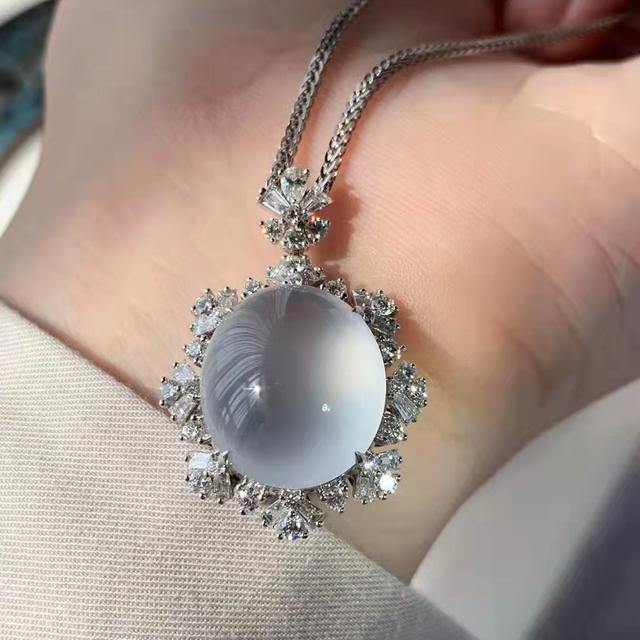 东营翡翠原石加工,大马坎翡翠原石多少钱-第2张图片-翡翠网 东营翡翠原石加工,大马坎翡翠原石多少钱-第2张图片-翡翠网