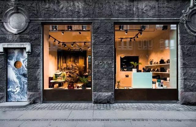 品牌包包有哪些牌子,十大小众轻奢品牌包包-第14张图片-翡翠网 品牌包包有哪些牌子,十大小众轻奢品牌包包-第14张图片-翡翠网