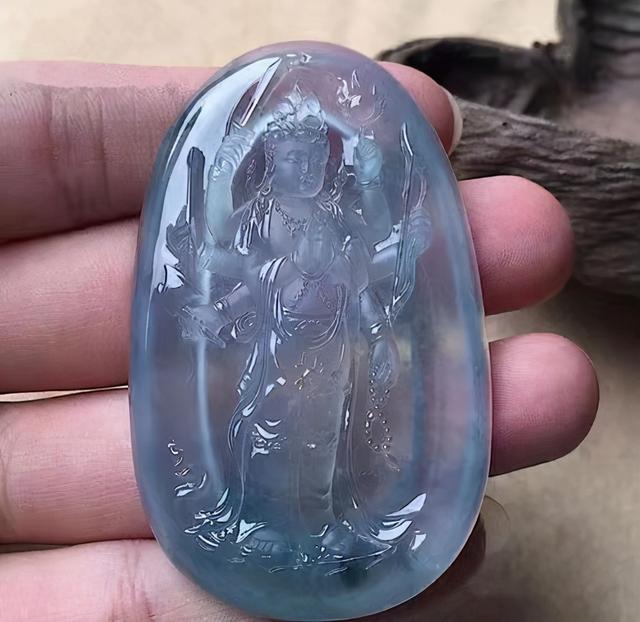 大马坎铁锈皮怪状翡翠,铁锈皮翡翠原石什么场口-第12张图片-翡翠网 大马坎铁锈皮怪状翡翠,铁锈皮翡翠原石什么场口-第12张图片-翡翠网