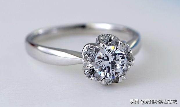 10克拉钻石要多少钱一般三克拉钻戒多少钱-第4张图片-翡翠网 10克拉钻石要多少钱一般三克拉钻戒多少钱-第4张图片-翡翠网