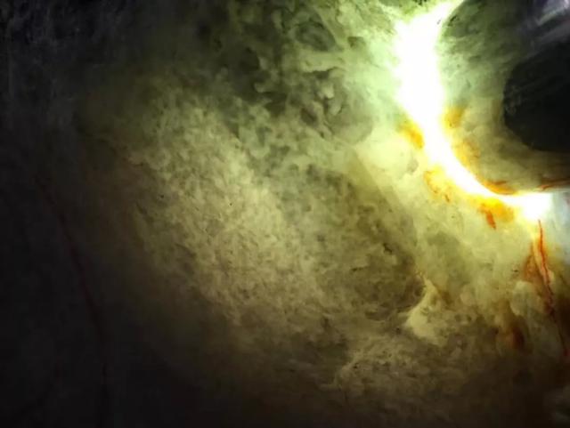 翡翠原石主播顺口溜广博翡翠知识论坛-第2张图片-翡翠网 翡翠原石主播顺口溜广博翡翠知识论坛-第2张图片-翡翠网