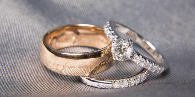 2020新款钻戒女款图最流行的钻戒款式图片-第6张图片-翡翠网