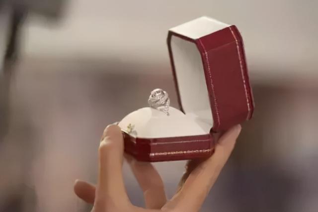 钻石多少钱一克回收二手钻石回收-第1张图片-翡翠网 钻石多少钱一克回收二手钻石回收-第1张图片-翡翠网