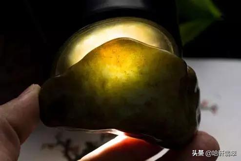 买大马坎赌石原石禁忌,水石翡翠原石-第8张图片-翡翠网 买大马坎赌石原石禁忌,水石翡翠原石-第8张图片-翡翠网