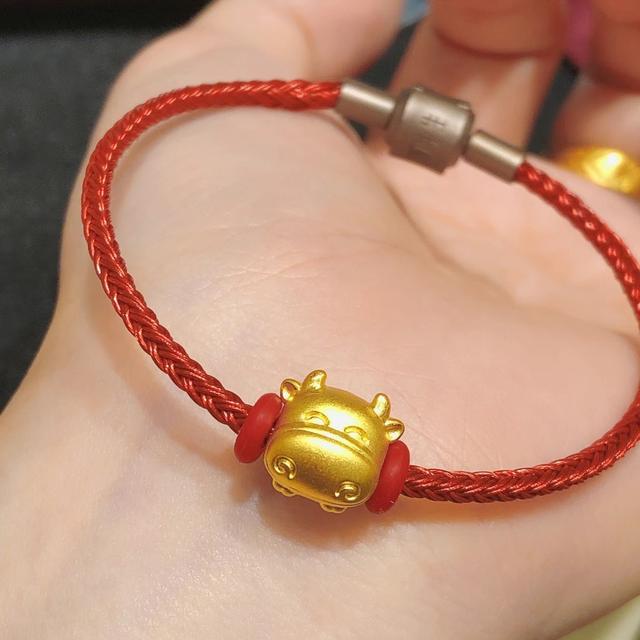 千万别买标价卖的黄金,老凤祥为啥比周大福便宜-第3张图片-翡翠网 千万别买标价卖的黄金,老凤祥为啥比周大福便宜-第3张图片-翡翠网