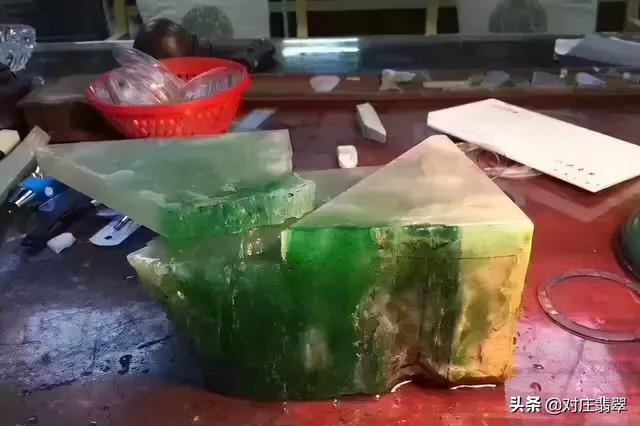 什么是83翡翠83翡翠价格-第9张图片-翡翠网 什么是83翡翠83翡翠价格-第9张图片-翡翠网