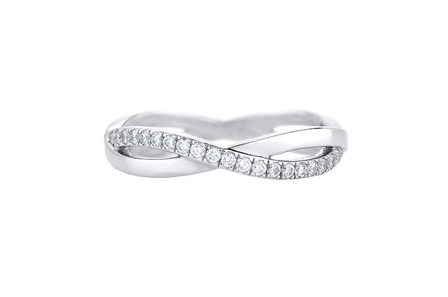 钻戒最经典的几种款式钻戒十大经典款式-第3张图片-翡翠网 钻戒最经典的几种款式钻戒十大经典款式-第3张图片-翡翠网