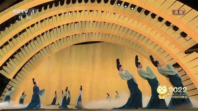 什么叫翡翠冰渣手镯翡翠原石冰渣外化-第4张图片-翡翠网 什么叫翡翠冰渣手镯翡翠原石冰渣外化-第4张图片-翡翠网