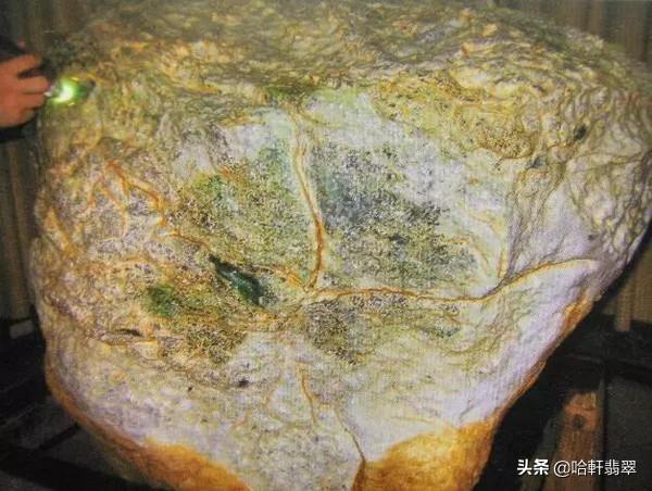 翡翠原石论坛翡翠毛料原石-第1张图片-翡翠网 翡翠原石论坛翡翠毛料原石-第1张图片-翡翠网