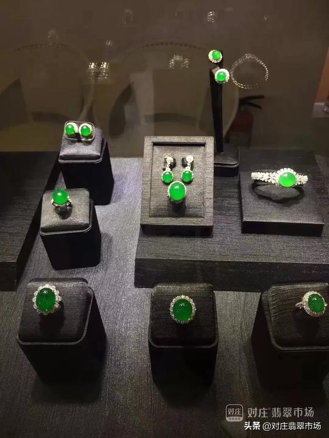 翡翠价格涨,20年来翡翠涨了多少-第12张图片-翡翠网 翡翠价格涨,20年来翡翠涨了多少-第12张图片-翡翠网