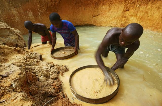 人造钻石出了后广告词的简单介绍-第3张图片-翡翠网 人造钻石出了后广告词的简单介绍-第3张图片-翡翠网