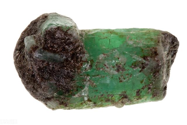 翡翠原石种老种嫩,翡翠原石种嫩结构-第1张图片-翡翠网 翡翠原石种老种嫩,翡翠原石种嫩结构-第1张图片-翡翠网