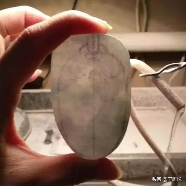 翡翠工费价格,玉石加工工费-第3张图片-翡翠网 翡翠工费价格,玉石加工工费-第3张图片-翡翠网