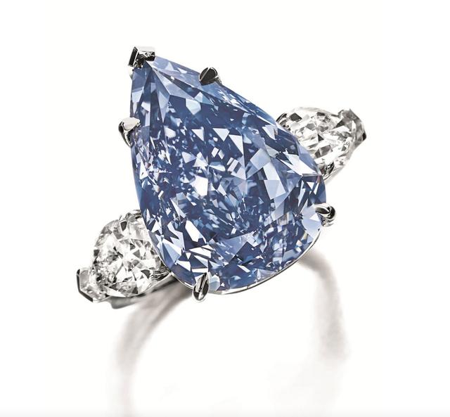 钻石哪个颜色最贵,世界十大名钻-第13张图片-翡翠网 钻石哪个颜色最贵,世界十大名钻-第13张图片-翡翠网