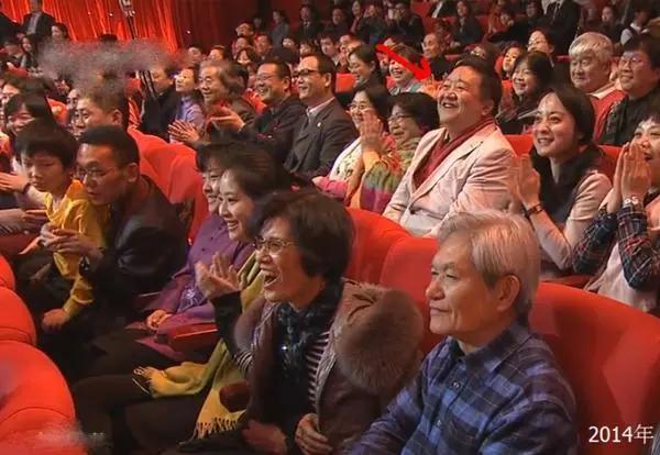 包含合肥张小姐翡翠手镯的词条-第3张图片-翡翠网 包含合肥张小姐翡翠手镯的词条-第3张图片-翡翠网