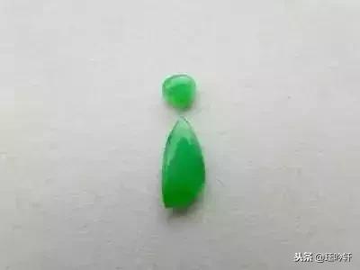 随形翡翠吊坠原石,随型镶嵌吊坠-第4张图片-翡翠网 随形翡翠吊坠原石,随型镶嵌吊坠-第4张图片-翡翠网