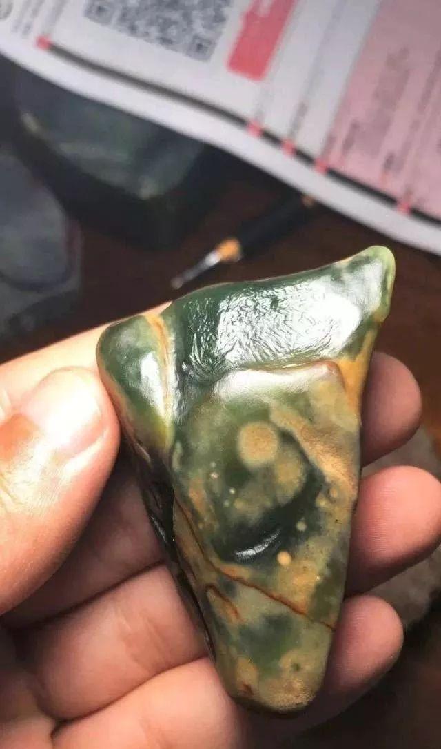 翡翠原石怎么出缅甸翡翠开采现场视频-第18张图片-翡翠网 翡翠原石怎么出缅甸翡翠开采现场视频-第18张图片-翡翠网