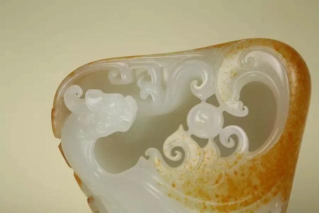 羊脂玉原石价格羊脂玉原石和翡翠-第12张图片-翡翠网 羊脂玉原石价格羊脂玉原石和翡翠-第12张图片-翡翠网