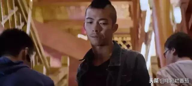 翡翠原石的价位,后妹翡翠原石黄毛真容-第21张图片-翡翠网 翡翠原石的价位,后妹翡翠原石黄毛真容-第21张图片-翡翠网