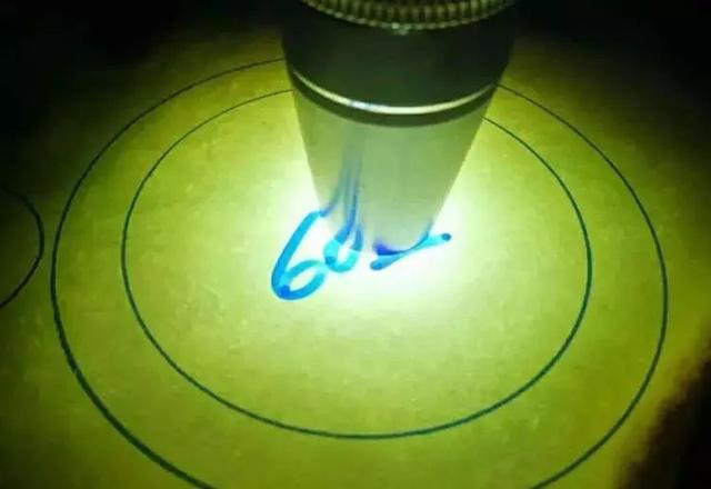 关于翡翠冰黄原石的信息-第4张图片-翡翠网 关于翡翠冰黄原石的信息-第4张图片-翡翠网