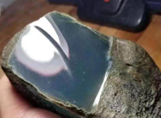 木那原石皮壳图谱解析,翡翠原石纳场口图片-第8张图片-翡翠网 木那原石皮壳图谱解析,翡翠原石纳场口图片-第8张图片-翡翠网