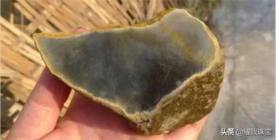 翡翠原石种类有多少种鉴别翡翠原石的书-第10张图片-翡翠网 翡翠原石种类有多少种鉴别翡翠原石的书-第10张图片-翡翠网