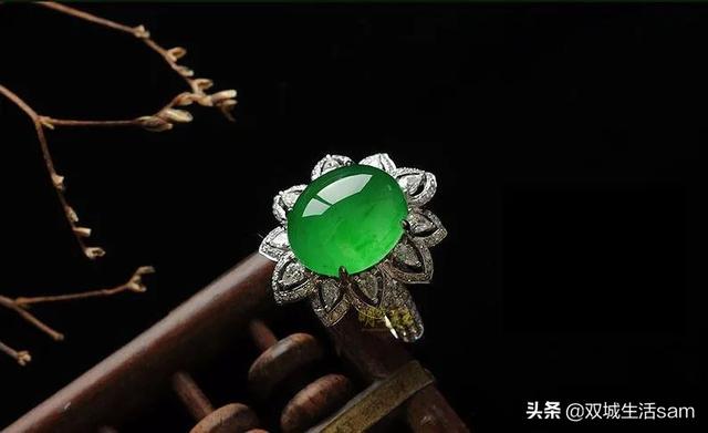 黄梨皮翡翠原石图片白盐沙赌石最好的皮壳-第3张图片-翡翠网 黄梨皮翡翠原石图片白盐沙赌石最好的皮壳-第3张图片-翡翠网