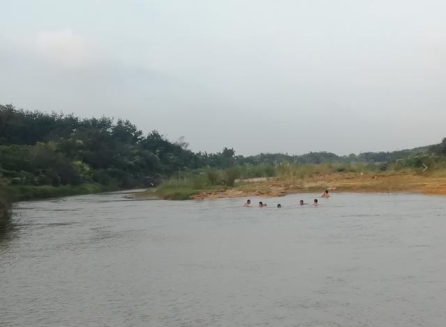 海南有翡翠原石吗的简单介绍-第2张图片-翡翠网 海南有翡翠原石吗的简单介绍-第2张图片-翡翠网